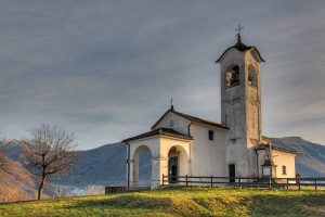 La chiesetta di Parlasco