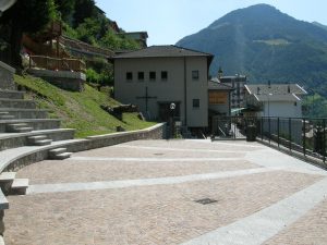 Il Museo e l'ampio anfiteatro