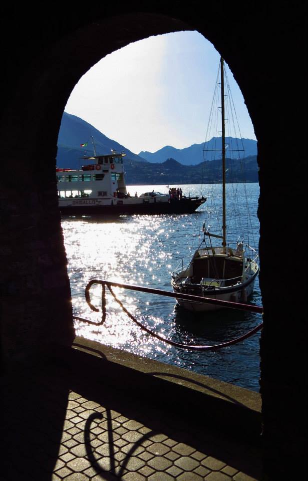 passeggiata-degli-innamorati-a-varenna-lago-di-como-e-valsassina